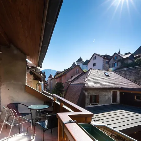 Apartment Le Balcon Du Chateau - Aprtement 75 Square Meter In The Center *